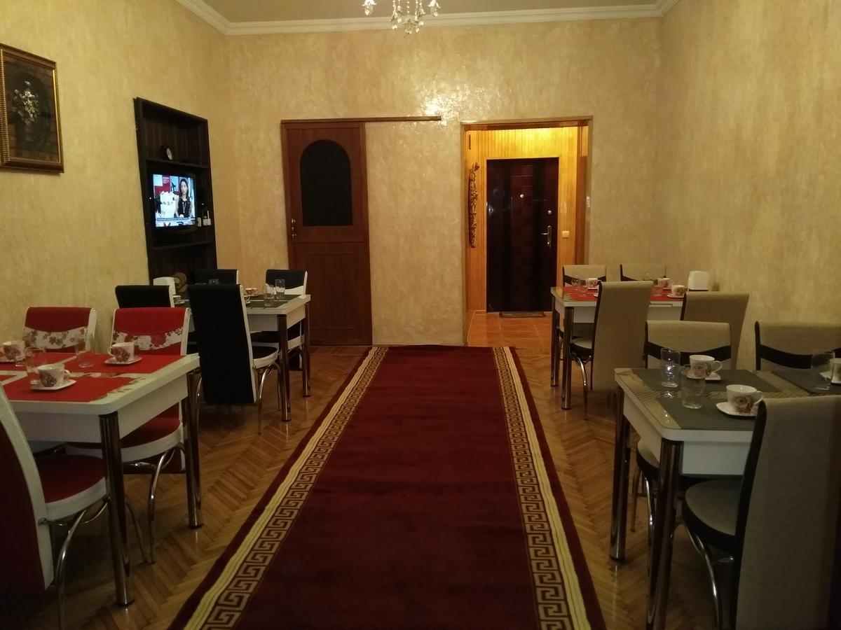 Hotel Mkudro Kutaiszi Kültér fotó