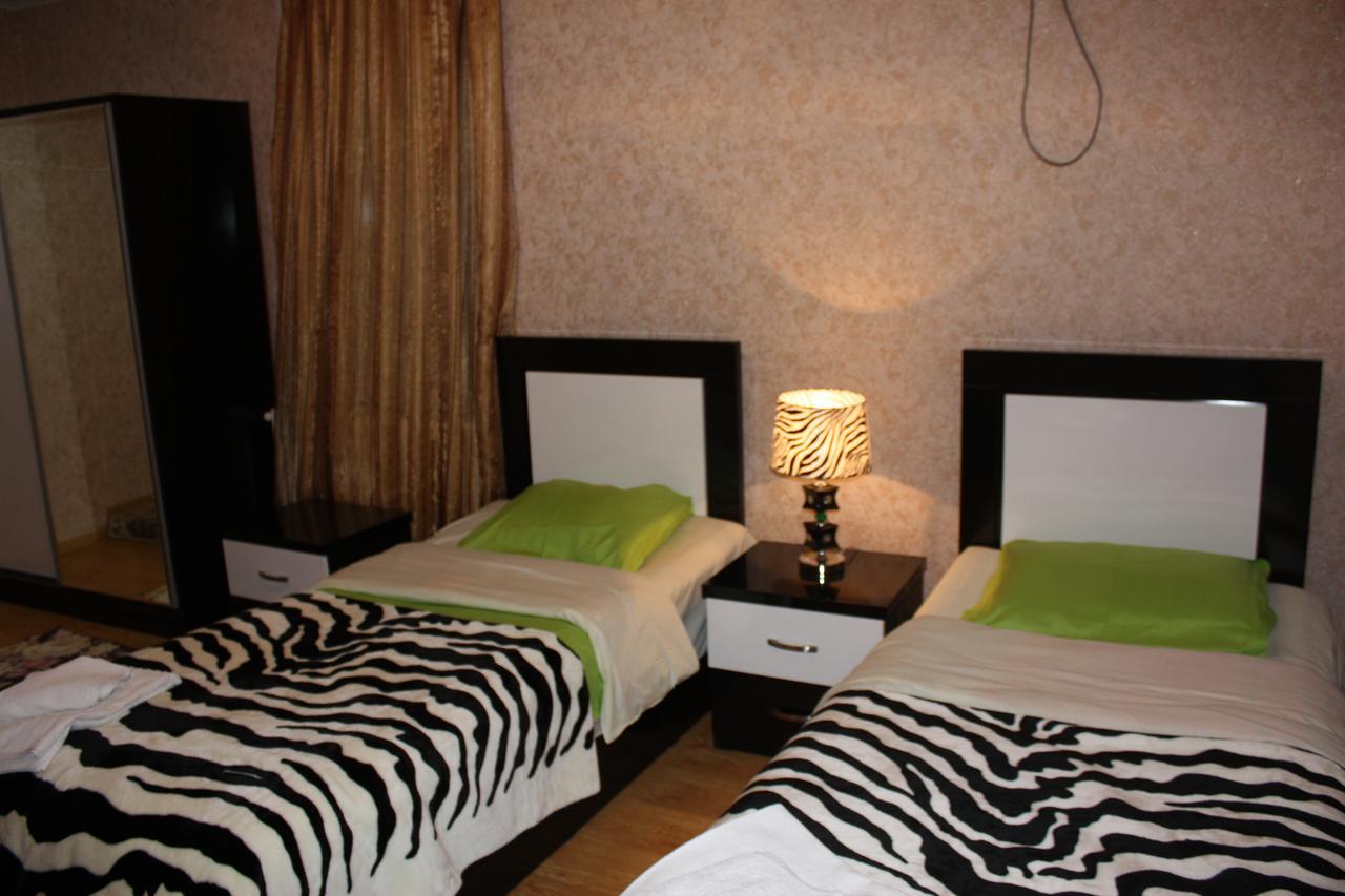 Hotel Mkudro Kutaiszi Kültér fotó